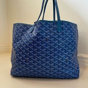 Goyard tote bag with pouch. Authentic